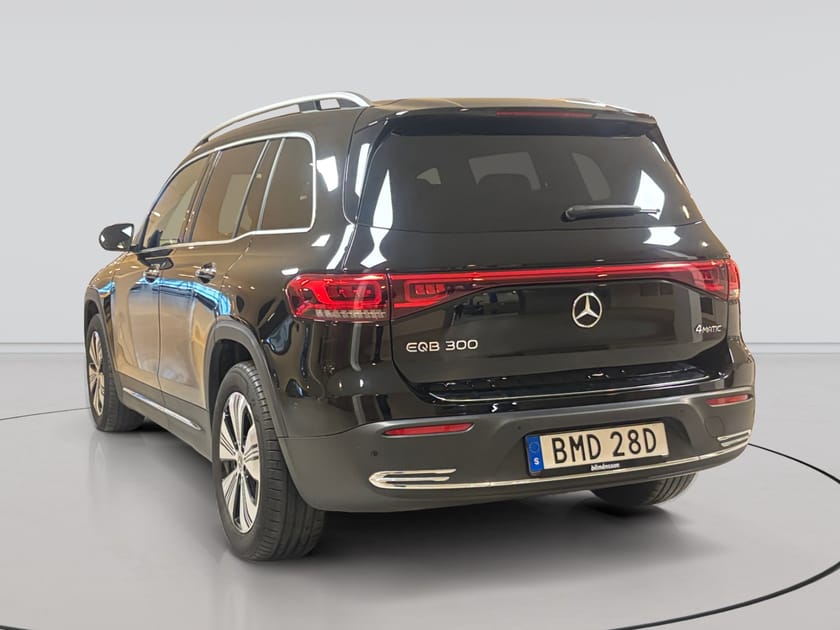 Bild 3 av Mercedes-Benz EQB 300 4MATIC