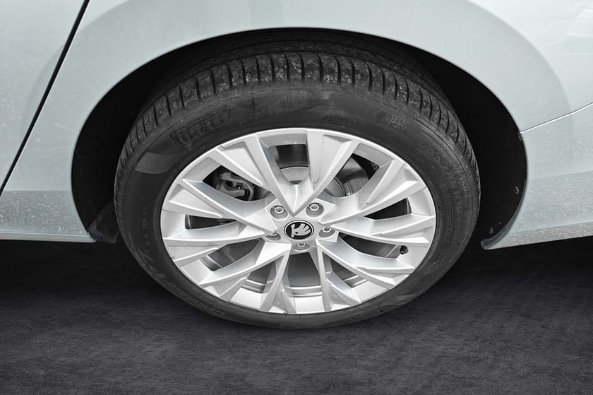 Bild 4 av Škoda Superb iV Kombi