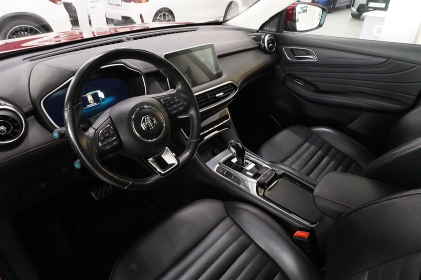 Bild 2 av MG EHS PHEV
