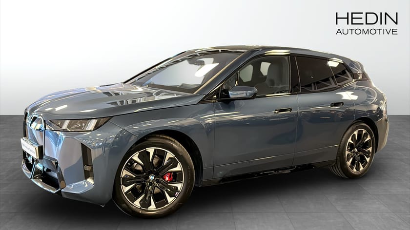 Bild 1 av BMW iX xDrive60