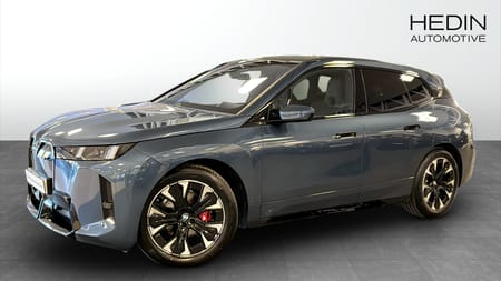 BMW iX xDrive60
