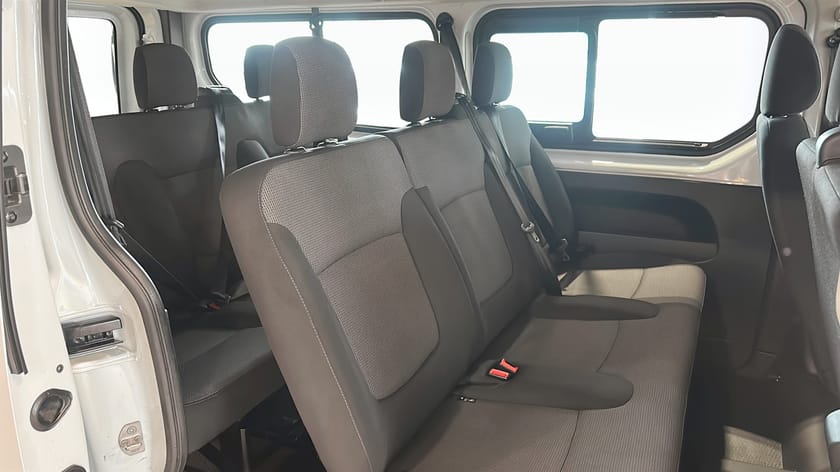 Bild 5 av Renault Trafic Passenger L2