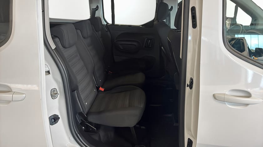 Bild 4 av Opel Combo-e Life XL