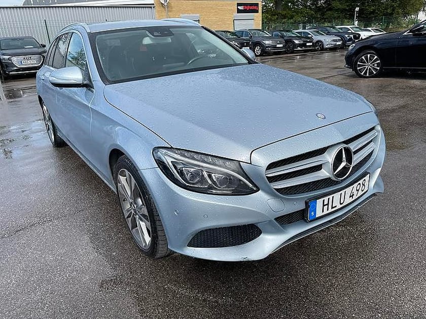 Bild 2 av Mercedes-Benz C 220 T d BlueTEC