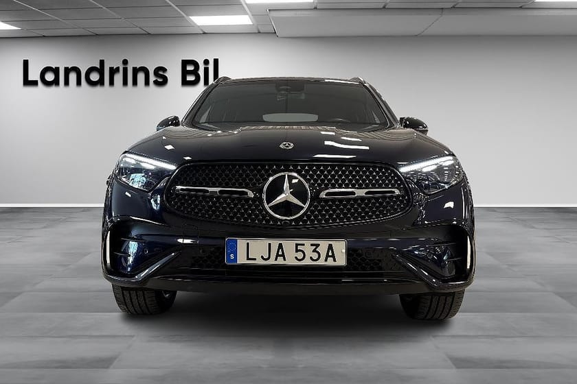 Bild 2 av Mercedes-Benz GLC 300 e 4MATIC