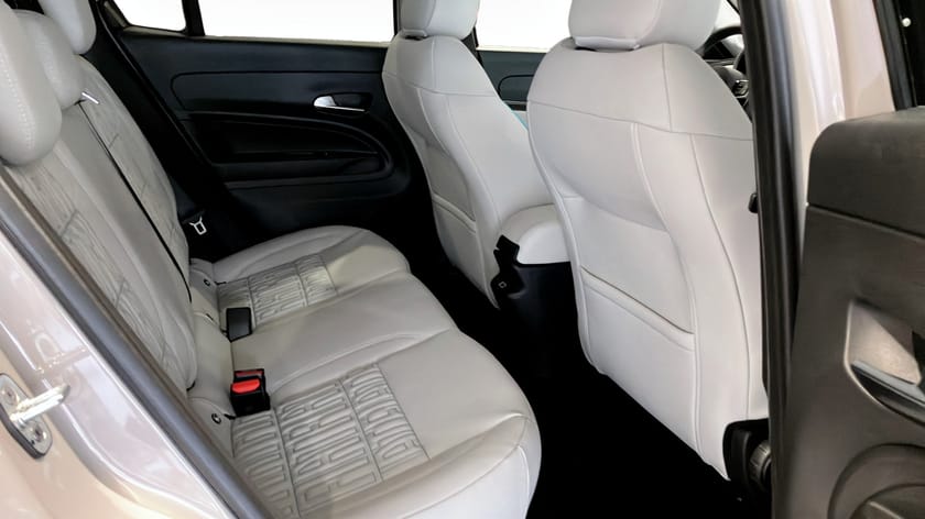 Bild 5 av Fiat 600 Hybrid