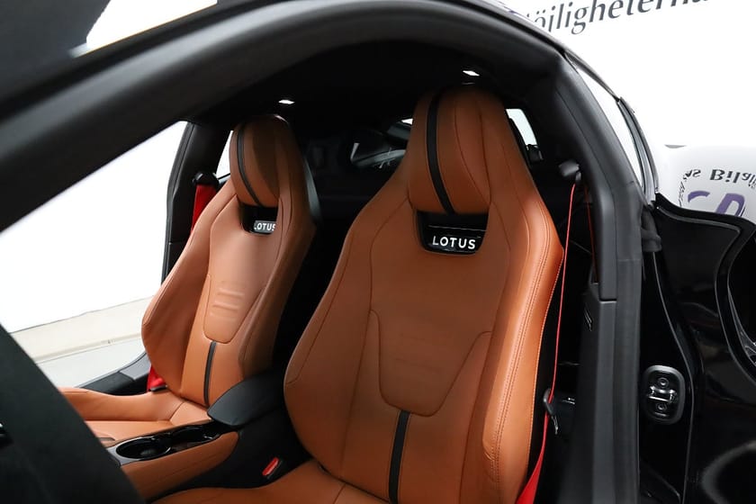 Bild 4 av Lotus Emira V6