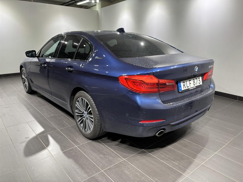 Bild 2 av BMW 530e iPerformance Sedan