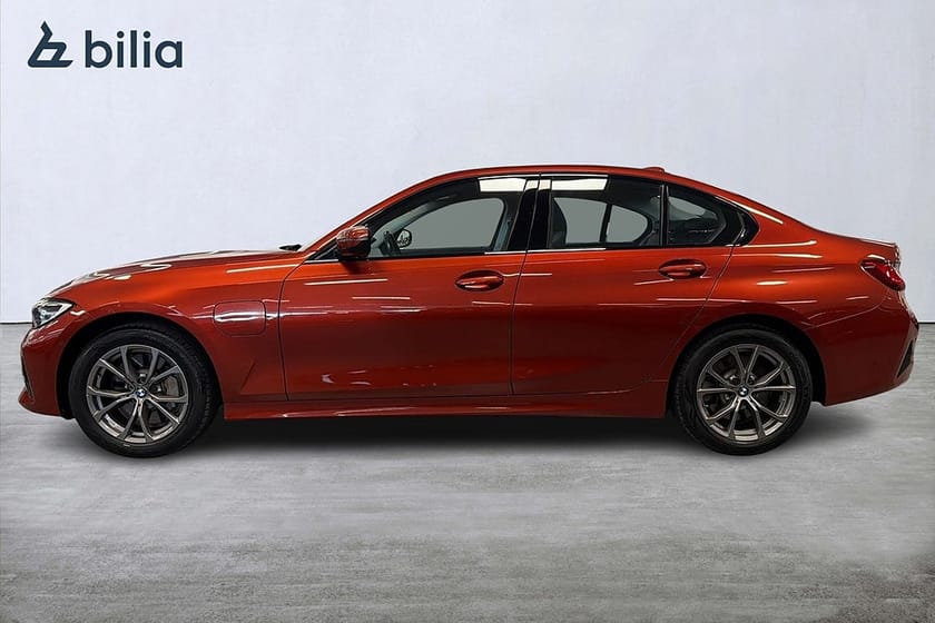Bild 3 av BMW 330e Sedan