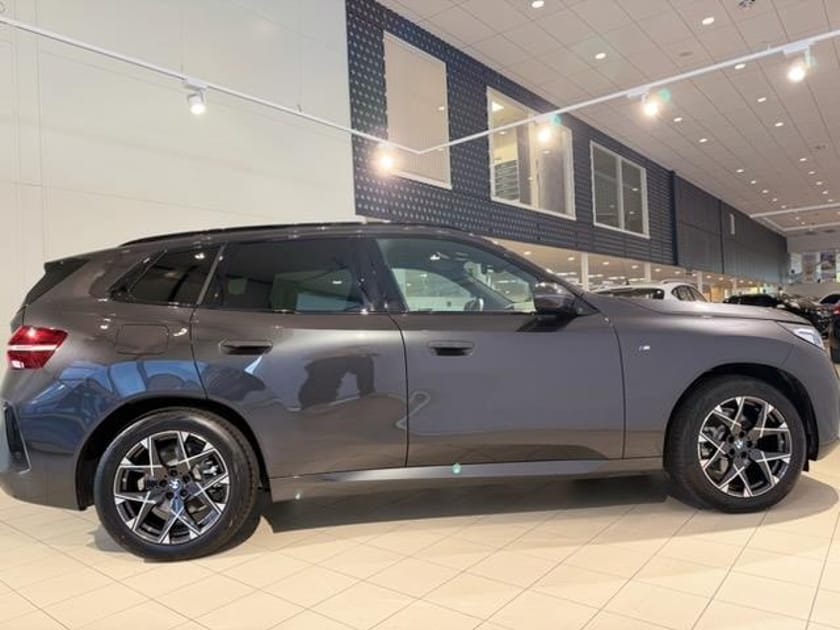 Bild 4 av BMW X3 30e xDrive