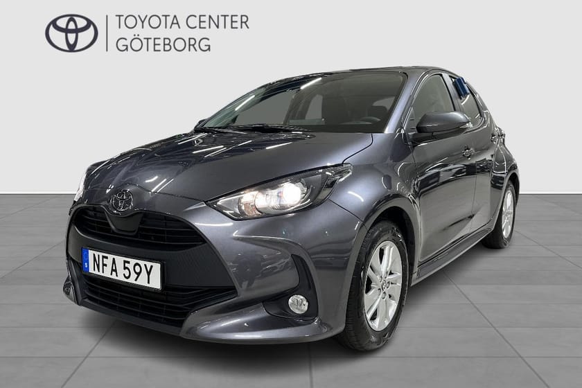 Bild 1 av Toyota Yaris Hybrid 115