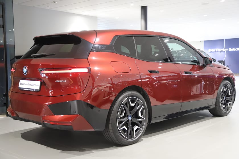 Bild 3 av BMW iX xDrive40