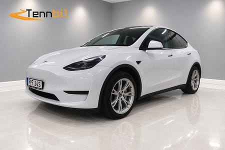 Tesla Model Y Standard Range RWD