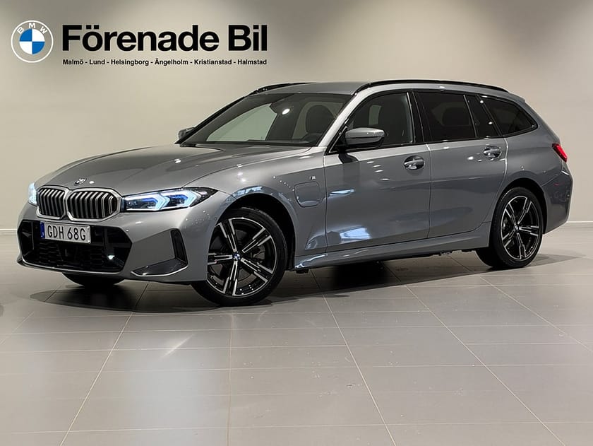 Bild 1 av BMW 330e xDrive Touring