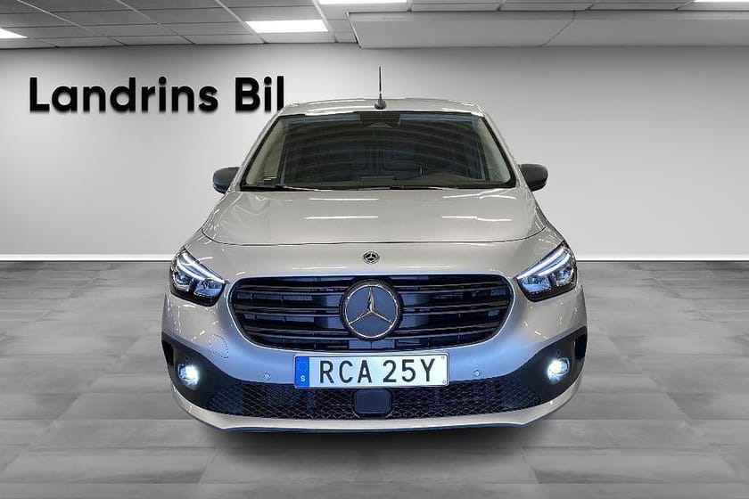 Bild 2 av Mercedes-Benz eCitan