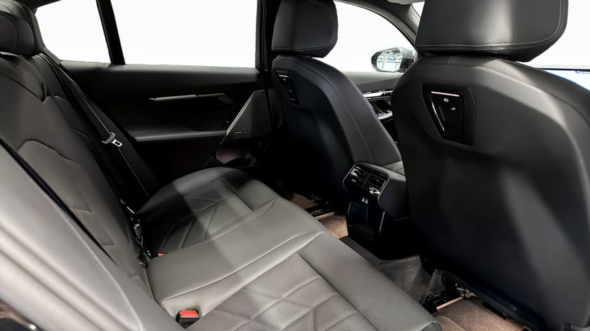Bild 5 av BMW 550e xDrive Sedan