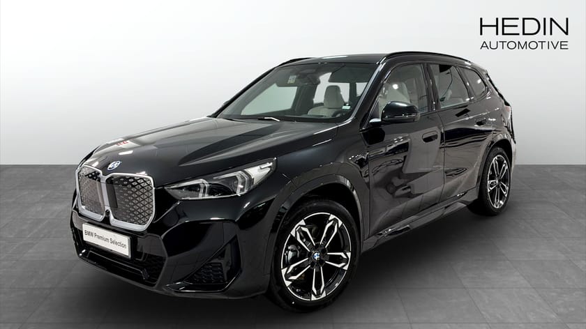 Bild 1 av BMW iX1 xDrive30
