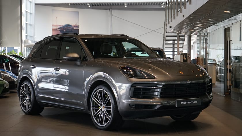 Bild 1 av Porsche Cayenne E-Hybrid