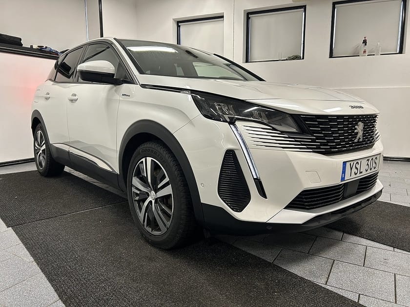 Bild 4 av Peugeot 3008 HYBRID 225