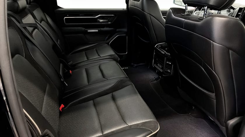 Bild 5 av RAM 1500 Crew Cab