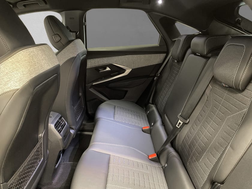 Bild 4 av Peugeot 3008 Hybrid 145