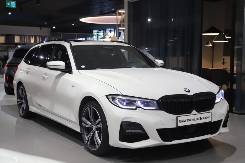 Bild 1 av BMW 330e xDrive Touring
