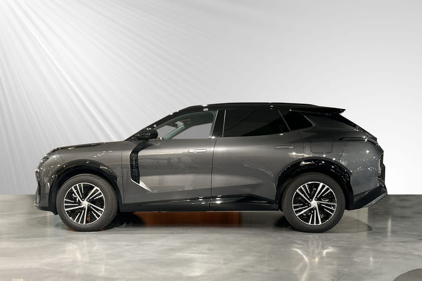 Bild 3 av Lynk & Co 08 PHEV
