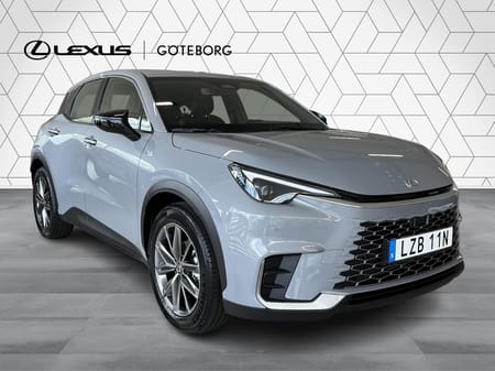 Lexus LBX