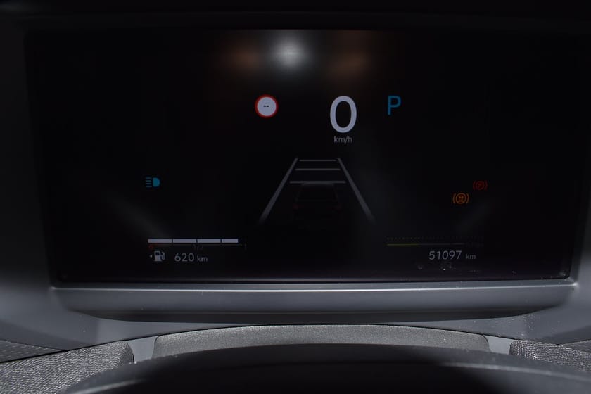 Bild 5 av Citroën C4 Hybrid 145