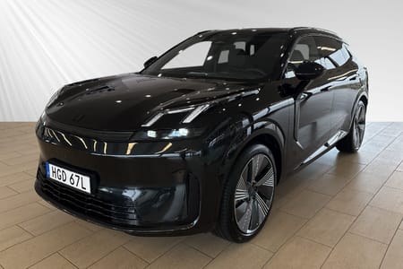 Lynk & Co 08 PHEV