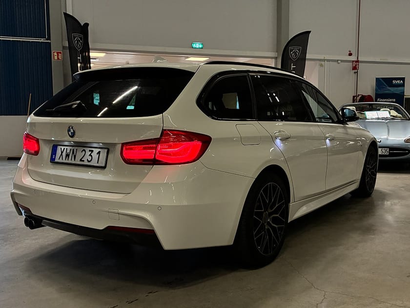 Bild 3 av BMW 330i xDrive Touring