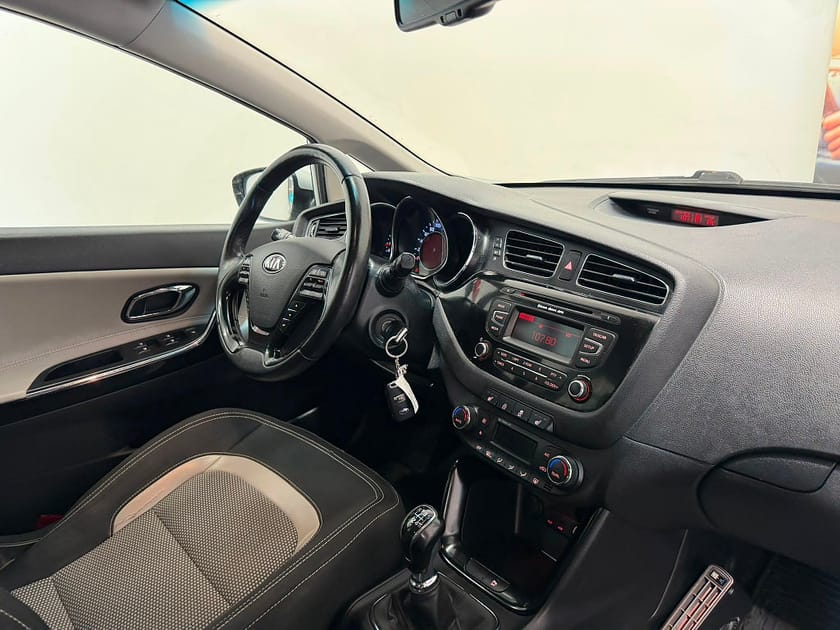 Bild 2 av Kia cee'd_sw