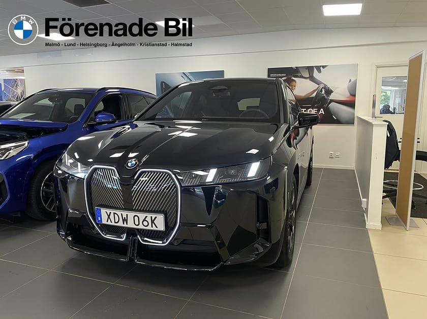 Bild 1 av BMW iX xDrive60