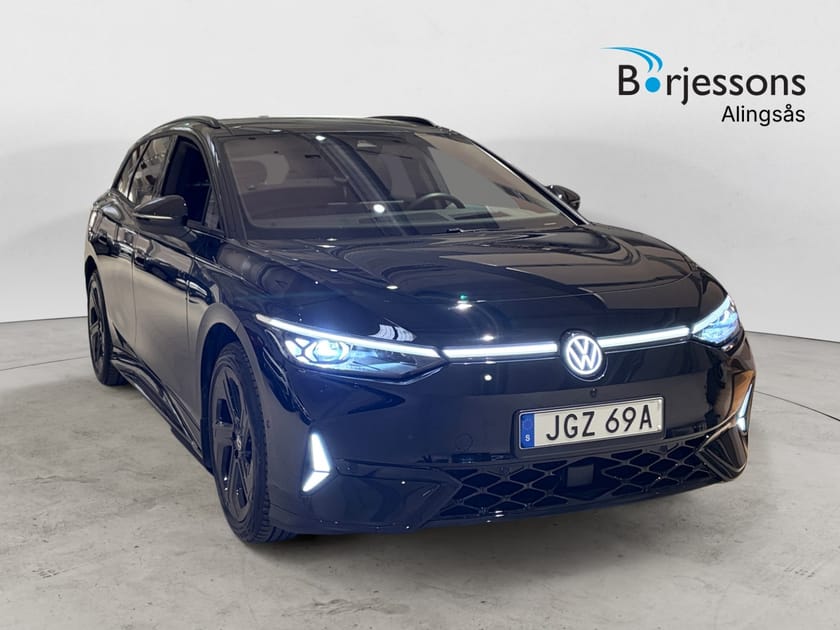 Bild 1 av Volkswagen ID.7 GTX Tourer