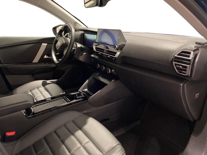 Bild 4 av Citroën C4 X Hybrid 145