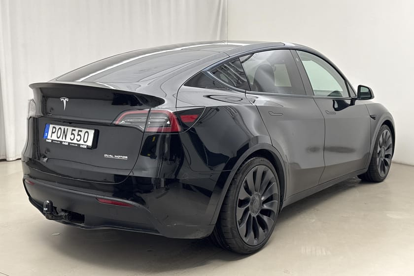 Bild 3 av Tesla Model Y Performance