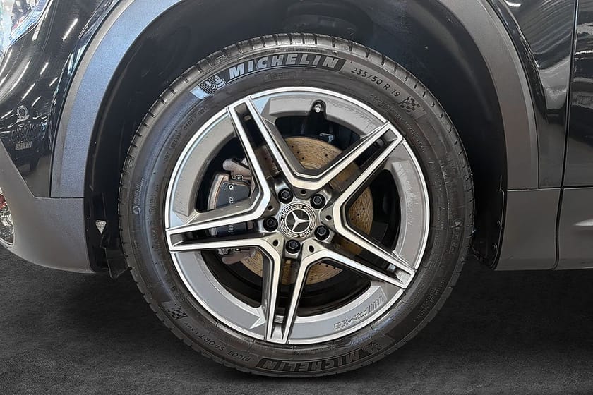 Bild 2 av Mercedes-Benz GLB 200