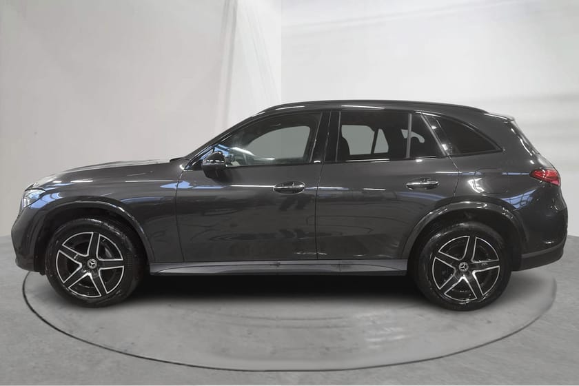 Bild 2 av Mercedes-Benz GLC 300 d e 4MATIC