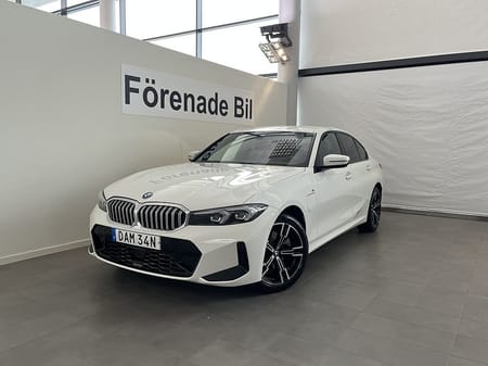 BMW 330e xDrive Sedan