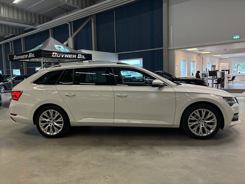 Bild 2 av Škoda Superb iV Kombi
