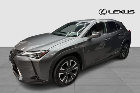 Lexus UX 250h E-Four