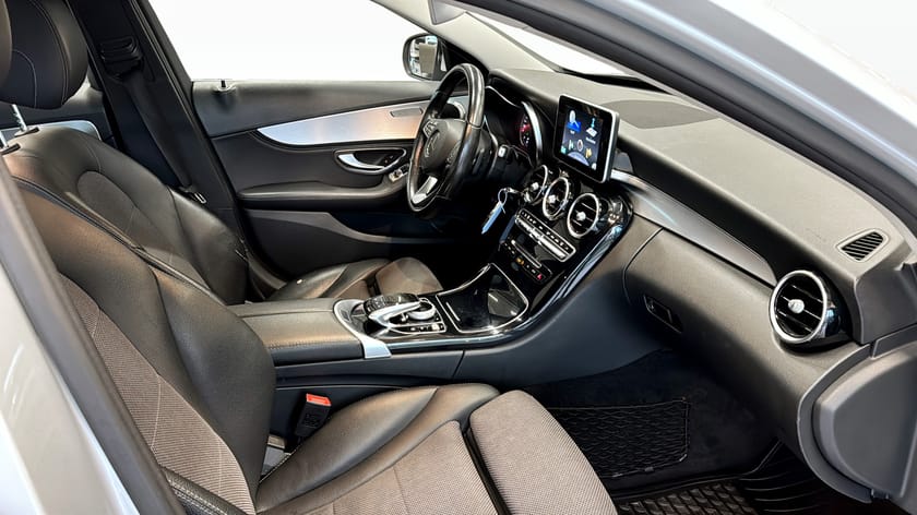 Bild 3 av Mercedes-Benz C 220 T d BlueTEC