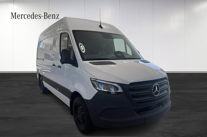 Bild 2 av Mercedes-Benz Sprinter 317 CDI RWD Panel Van
