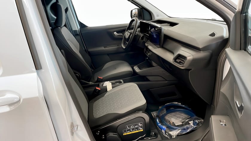Bild 3 av Ford E-Transit Courier