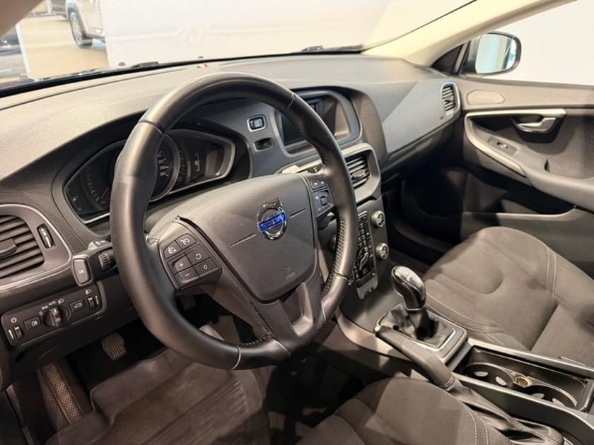 Bild 2 av Volvo V40