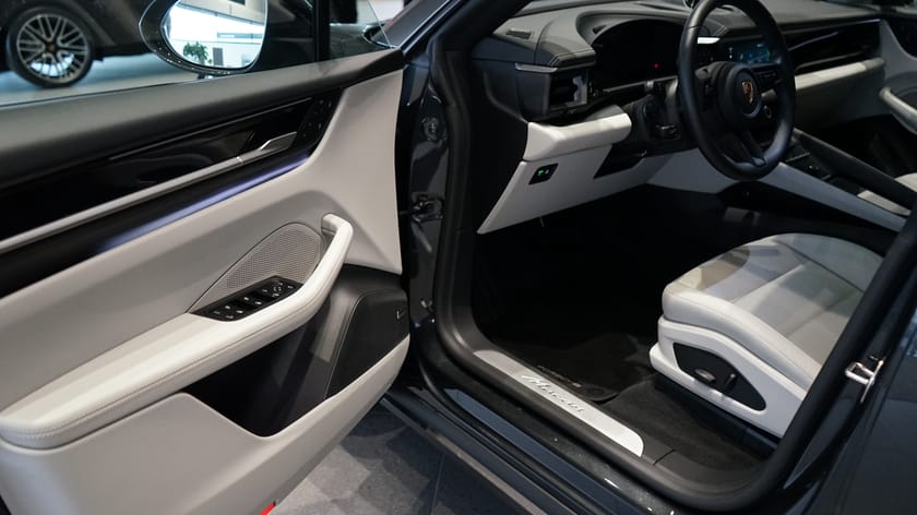 Bild 5 av Porsche Macan Electric