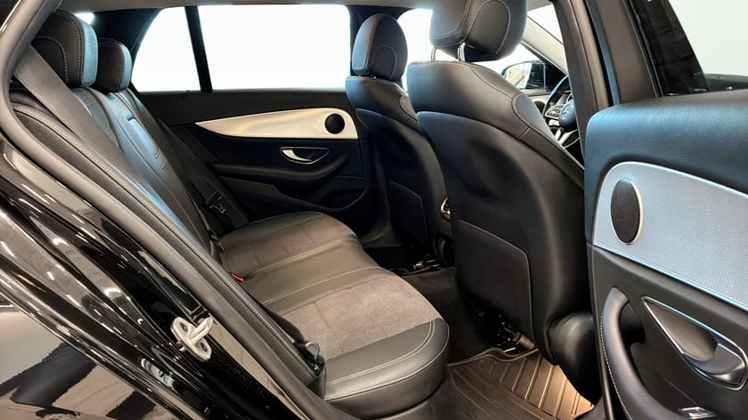 Bild 5 av Mercedes-Benz E 300 de T PLUG-IN