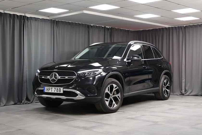Bild 1 av Mercedes-Benz GLC 300 e 4MATIC
