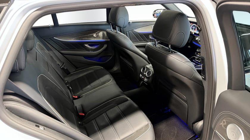 Bild 5 av Mercedes-Benz AMG E 63 S T 4MATIC+