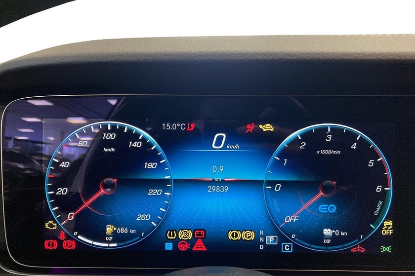 Bild 5 av Mercedes-Benz E 300 de